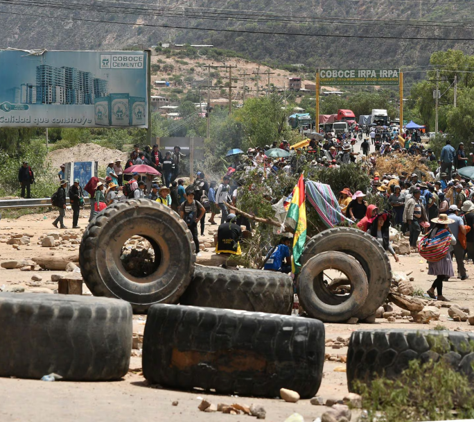 Conflictos en Bolivia: Gobierno denuncia a Evo Morales