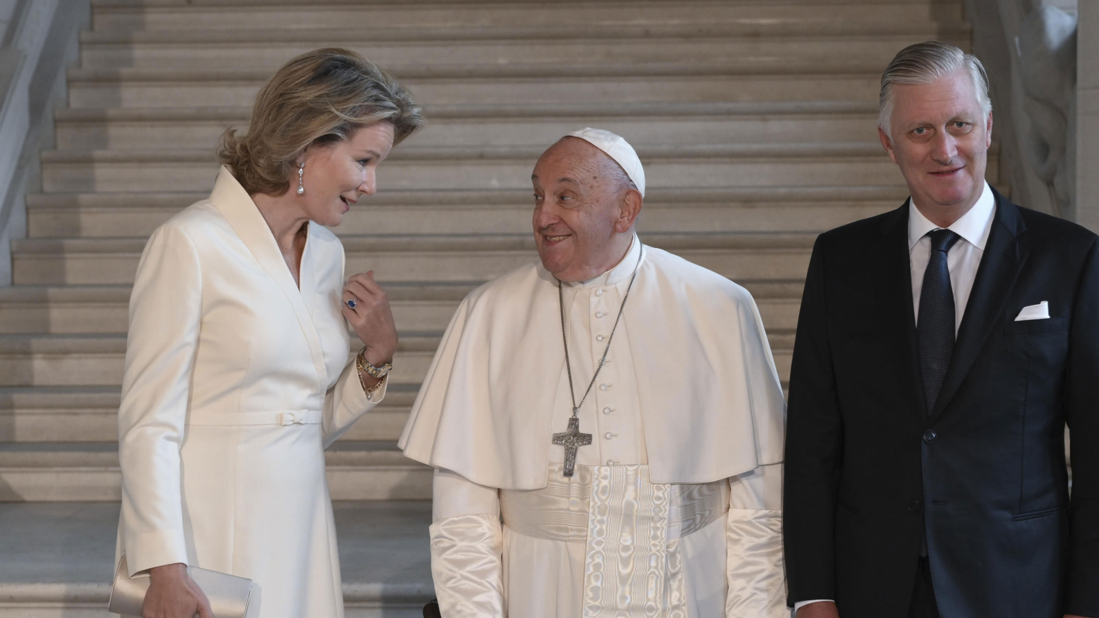 El Papa en su gira por Bélgica, pidió perdón por los abusos en la Iglesia