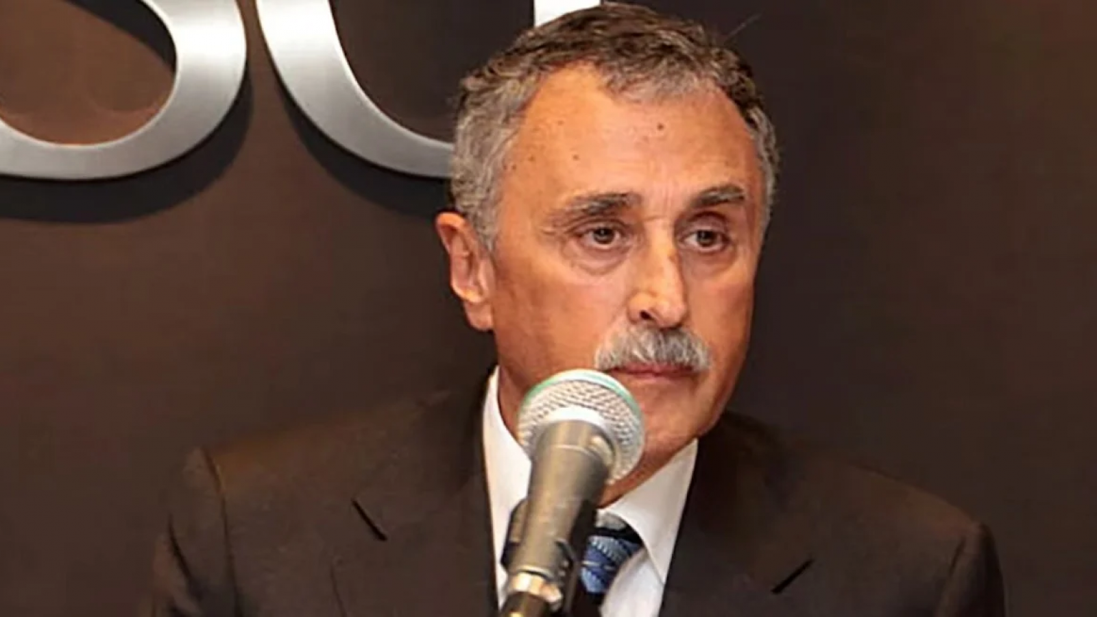 Mario Lugones fue oficializado como nuevo Ministro de Salud