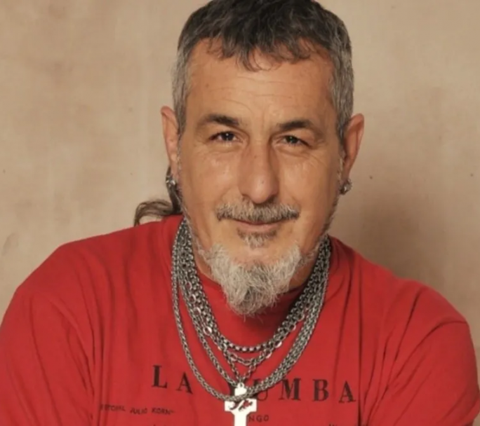 Tras sufrir un infarto de miocardio el popular "Mono" de Kapanga se aleja de los escenarios