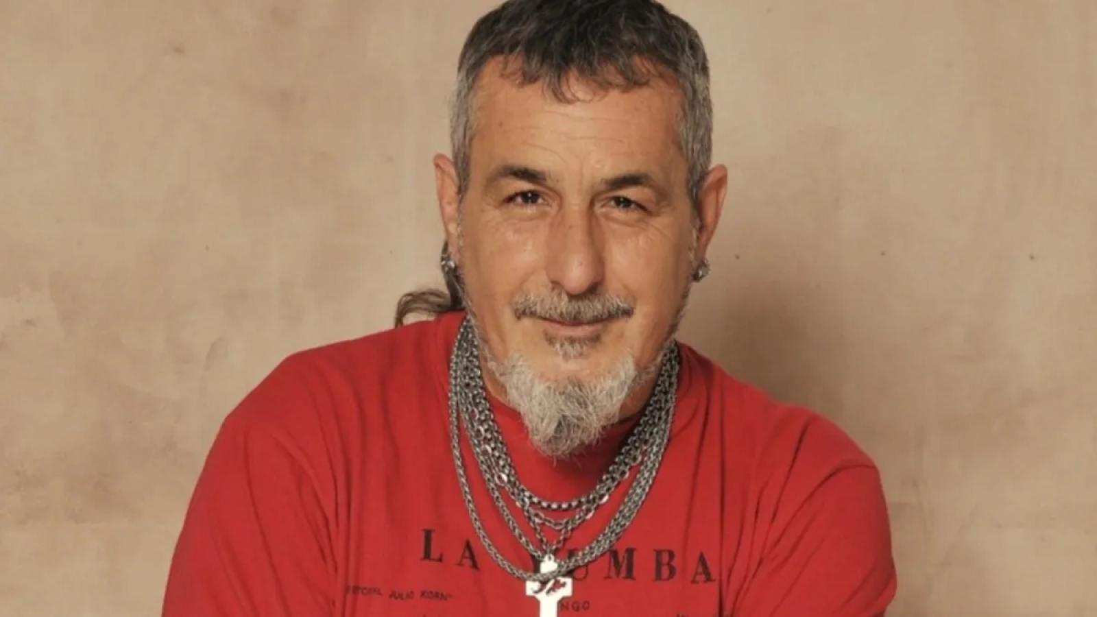 Tras sufrir un infarto de miocardio el popular "Mono" de Kapanga se aleja de los escenarios