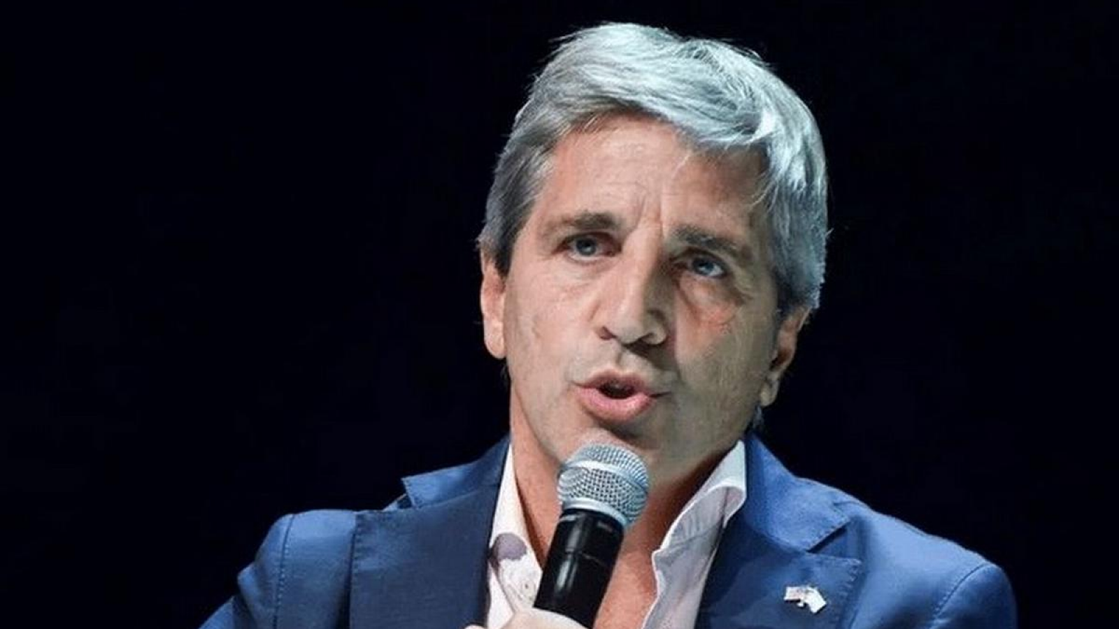 Caputo afirmó que el "gobierno está a favor de las universidades públicas" pero quiere auditarlas