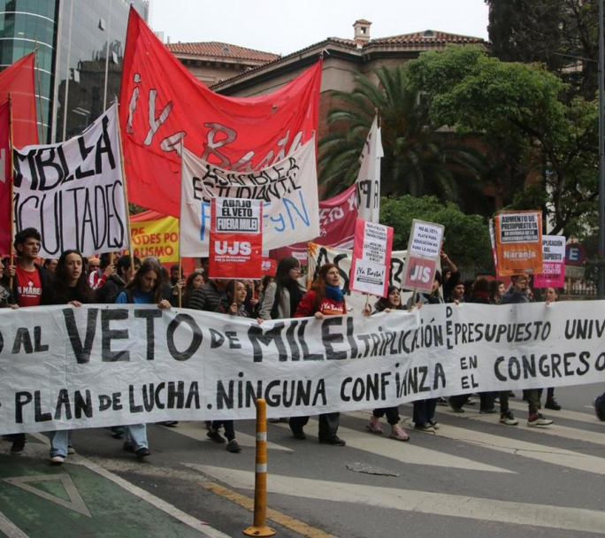 Paro total en todas las Universidades del país
