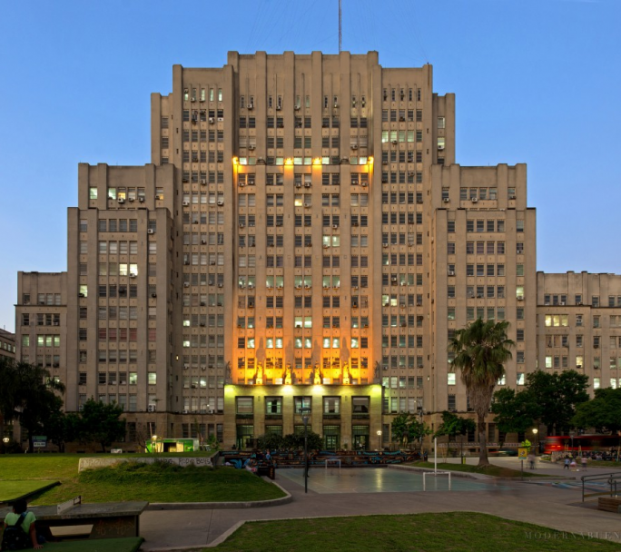 Ciencias Médicas no se adhiere al paro y garantiza cursar normalmente