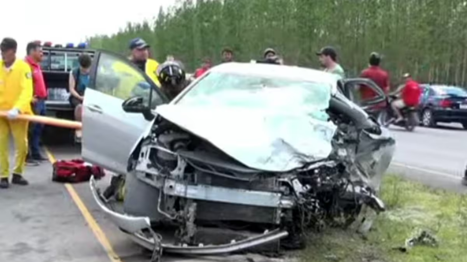 Choque fatal camino a la final: un muerto y tres hinchas de Racing heridos.