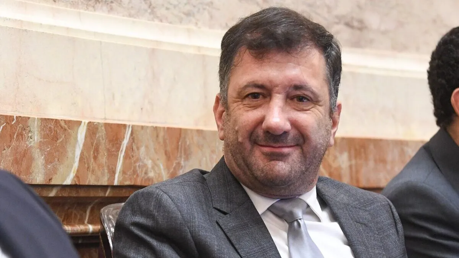 La Justicia Paraguaya imputó a Kueider y su secretaria por contrabando