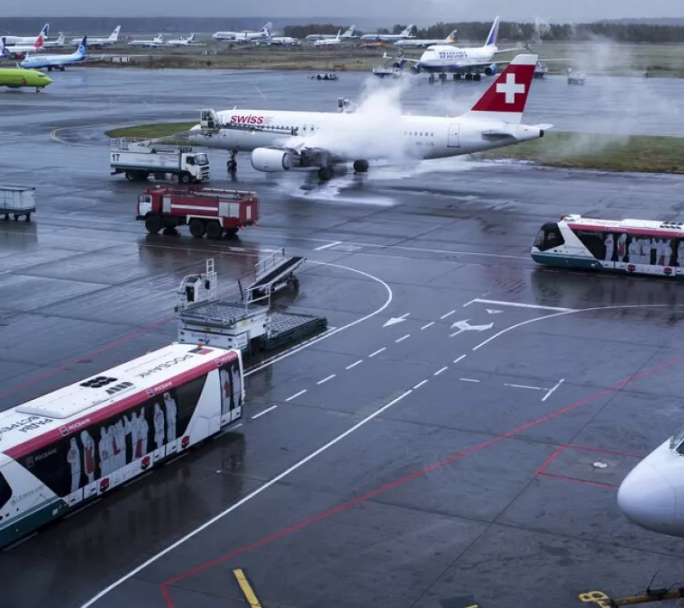Se están implementando restricciones en varios Aeropuertos de Rusia