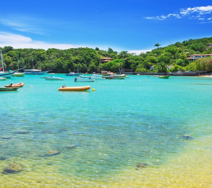 Declararon brote de gastroenterocolitis en las playas de Brasil