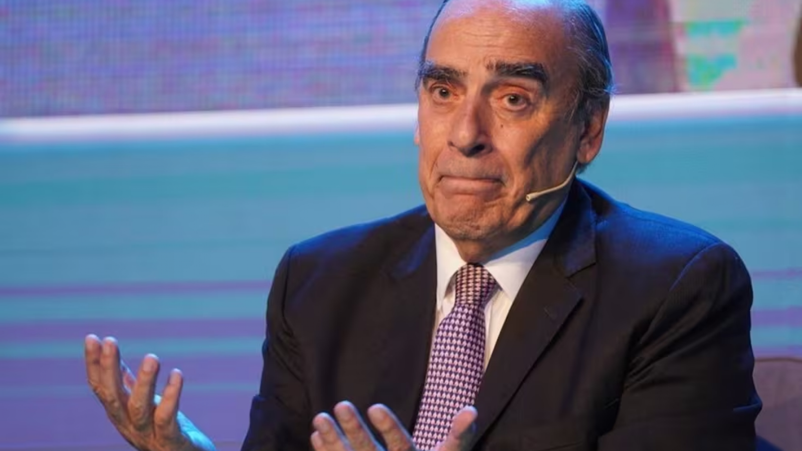 El Gobierno busca apoyo en el Senado para tratar las extraordinarias