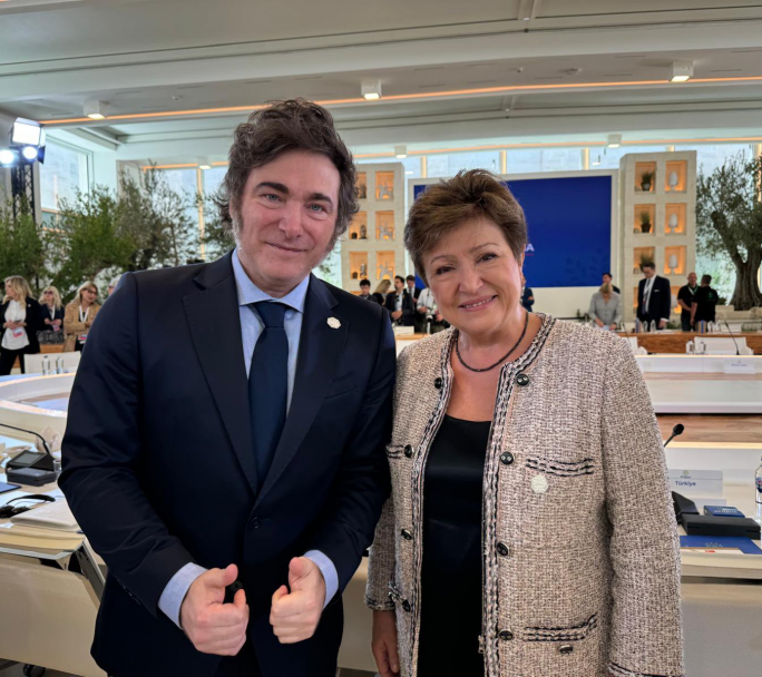 El Presidente Milei llegó a EEUU y se reunirá con Elon Musk y Georgieva