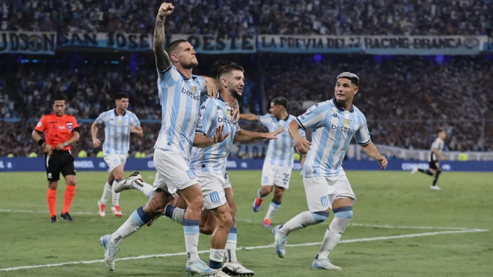 Racing irá con el mismo equipo que le ganó a Botafogo en Avellaneda