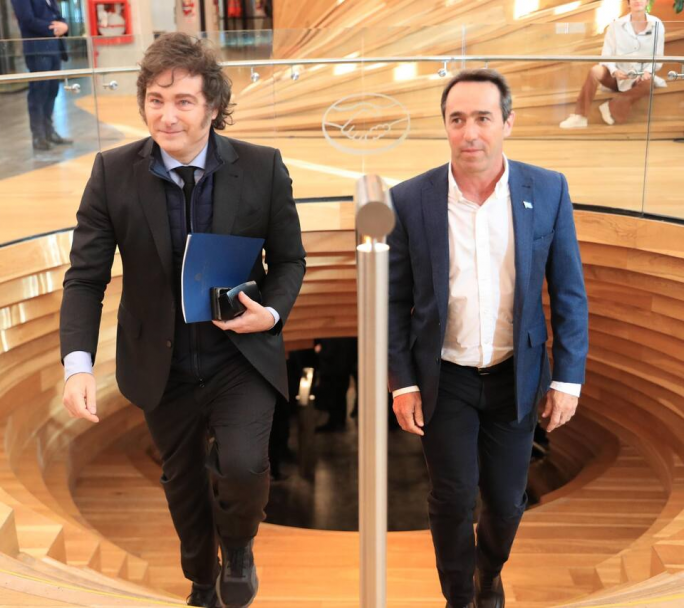 El empresario Marcos Galperin apoyó a Milei después de la marcha de jubilados