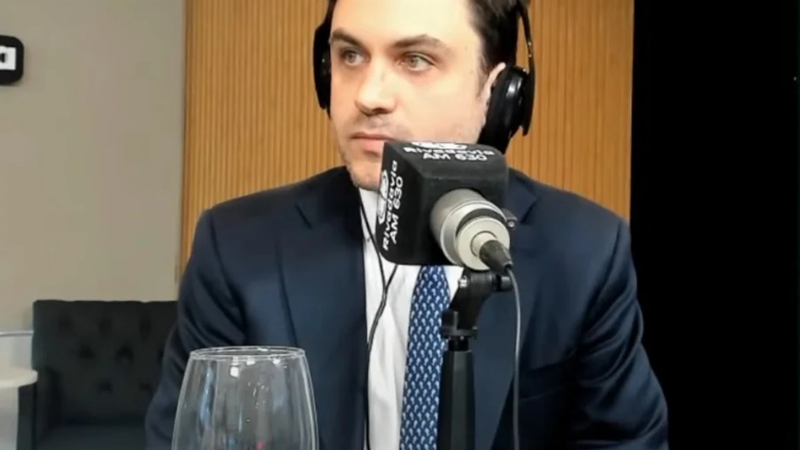 Marra saludó a Karina por su cumpleaños