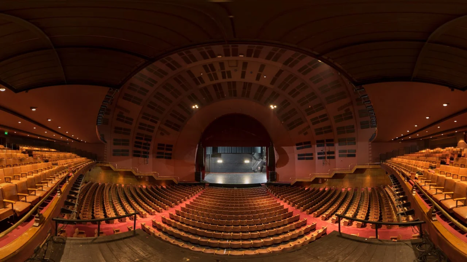 El ojo del arte: el Teatro Gran Rex, ícono de la arquitectura moderna de Buenos Aires