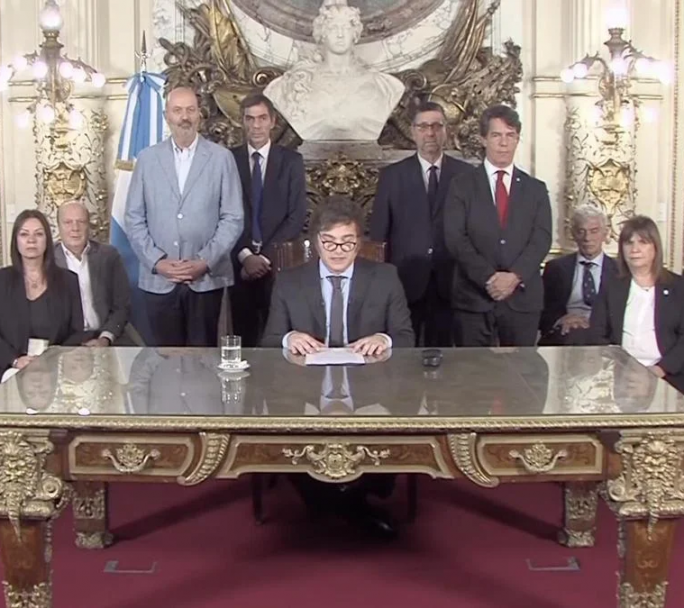 Se reúne el Gabinete de Milei antes del tratamiento de Ficha Limpia