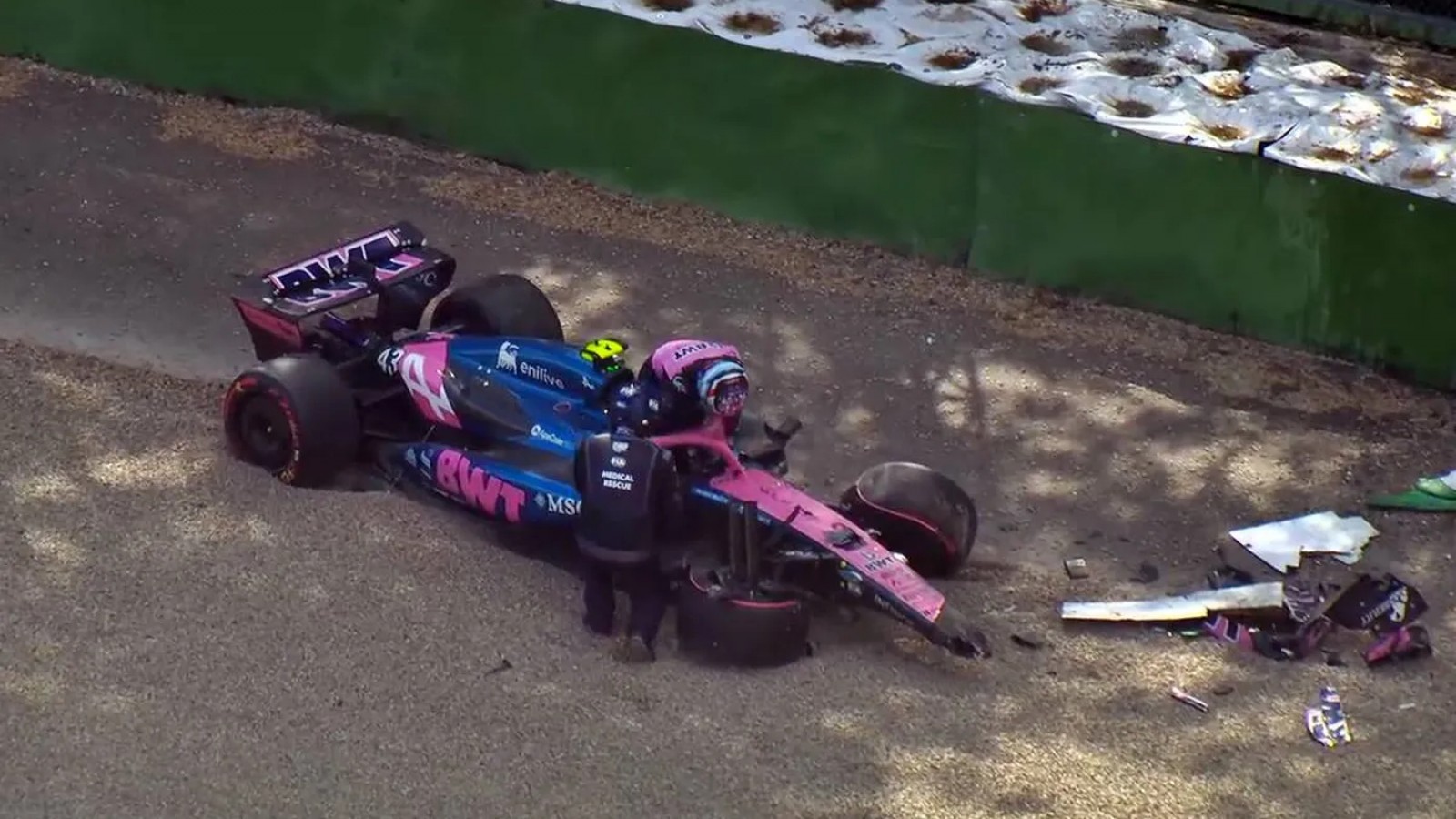 Franco Colapinto destrozó el auto en la clasificación en Ímola