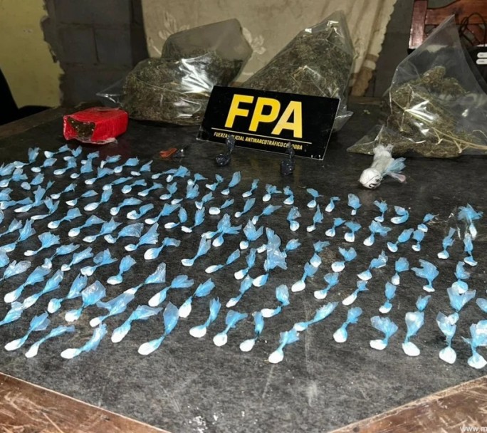 Una mujer utilizaba a su hija y a su yerno adolescente para comercializar drogas en Córdoba