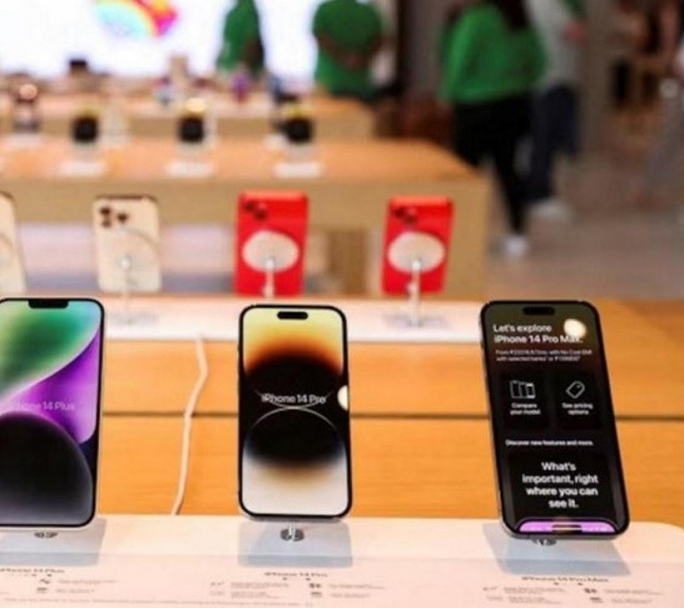 A partir de hoy rige la baja de aranceles para la importación de celulares