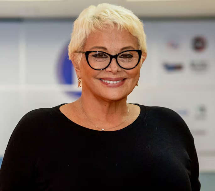 De a poco el nuevo programa de Carmen Barbieri da pelea en el rating