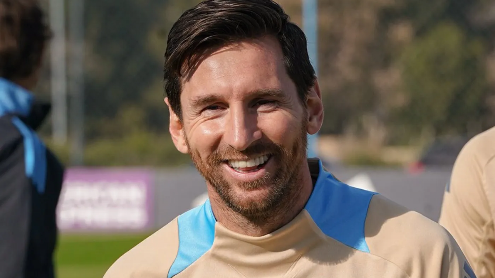 La Selección ya está en Chile para enfrentar desde las 22 hs a su par local