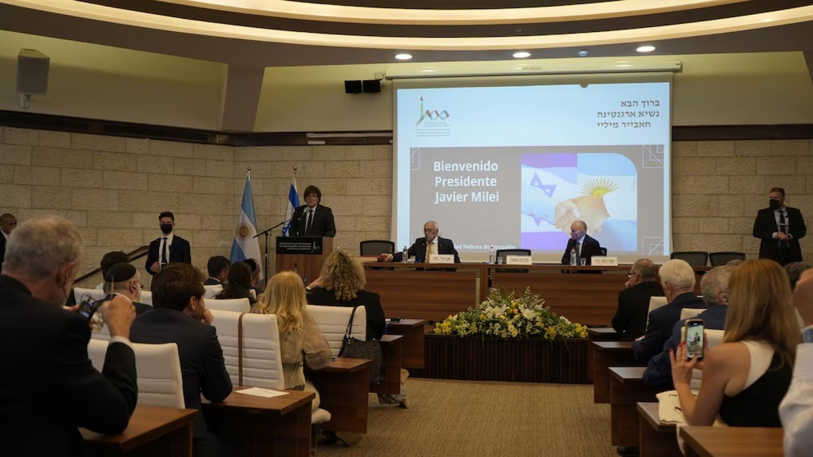 Milei rompe el silencio sobre la condena a CFK: "Soy el primer presidente que no interfiere con la Justicia"