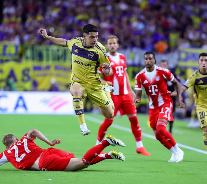 Apesar de jugar un gran partido, Boca cayó ante el Bayern y se complica en el mundial