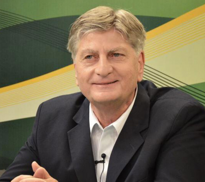 El Gobernador de la Pampa celebró la aprobación de las leyes en el Senado