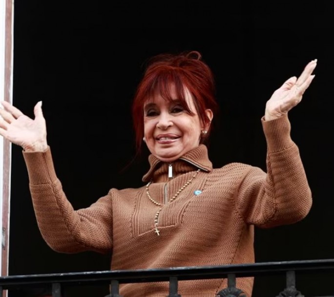 Cristina Kirchner y condenados deberán devolver al Estado casi $685 mil millones