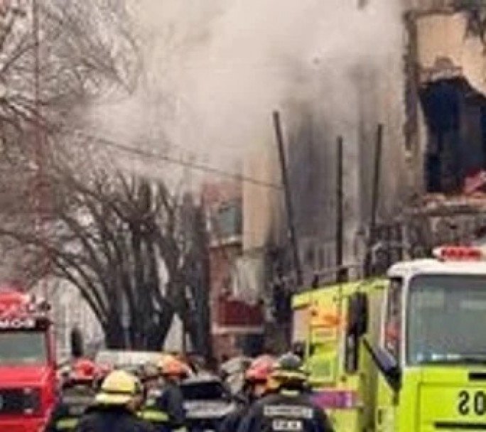Depósito incendiado: había sido clausurado y analizan demolición por riesgo de derrumbe