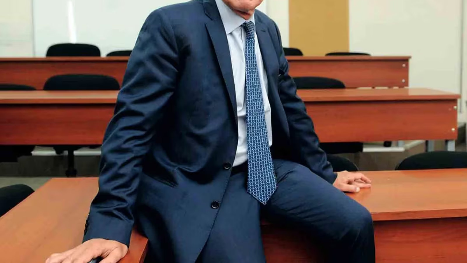 Fue denunciado Cuneo Libarona por violación de los derechos de funcionario público