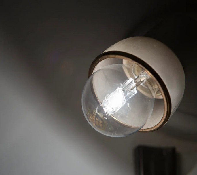 Aumenta la luz en el AMBA: Las tarifas de Edenor y Edesur suben un 2% a partir de hoy