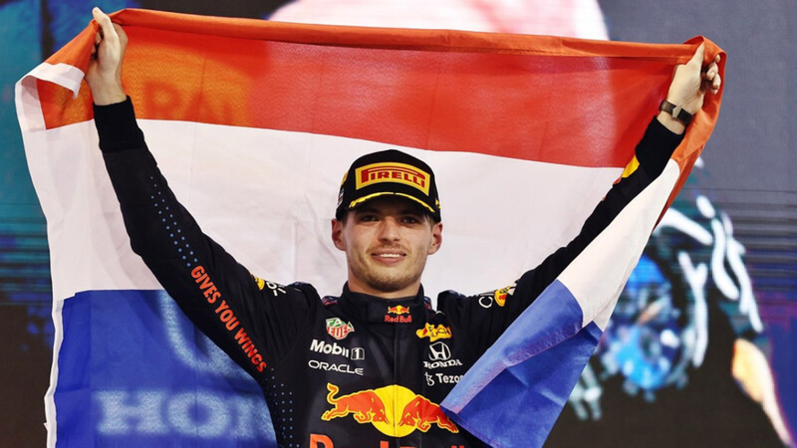 Se despejo la duda y Max Verstappen será piloto Red Bull, en el año 2026