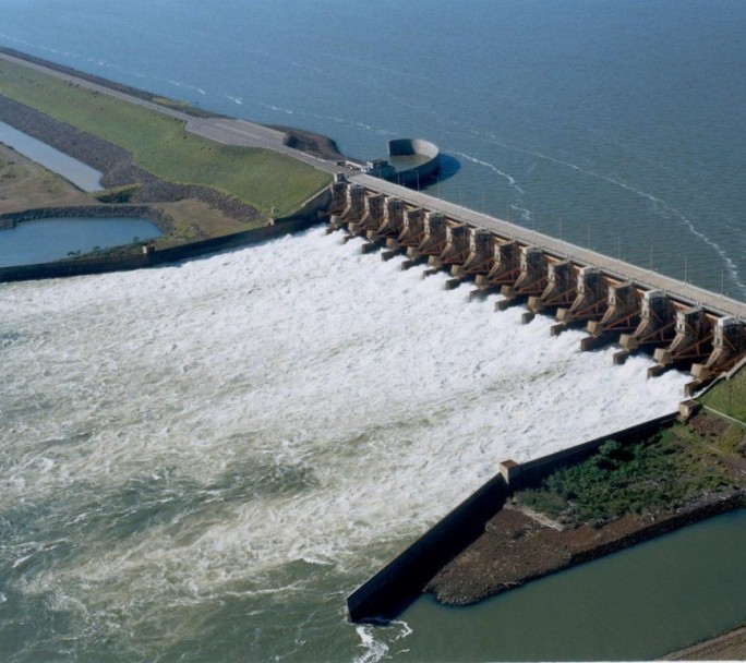 El Gobierno autoriza la venta de cuatro centrales hidroeléctricas y llama a concurso público