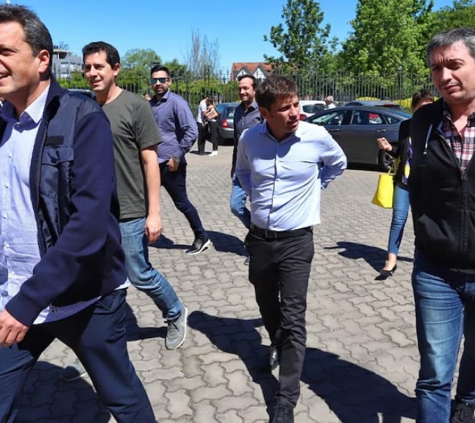 Cierre de listas del PJ en PBA: Máximo Kirchner, Massa o un intendente, las opciones que baraja el peronismo