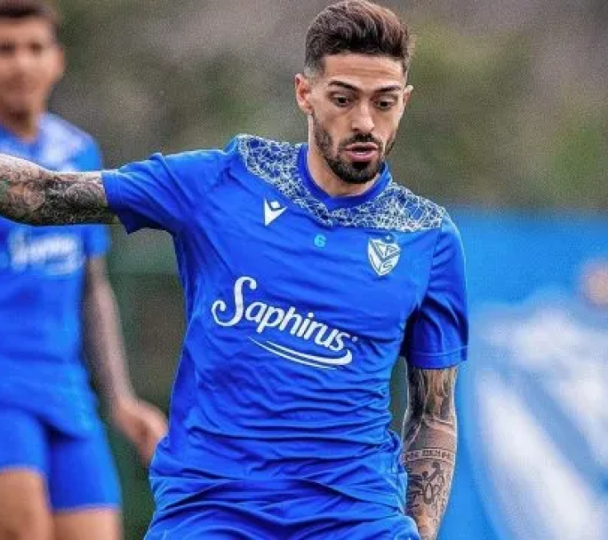 El nuevo refuerzo de Velez Manuel Lanzini fue presentado oficialmente